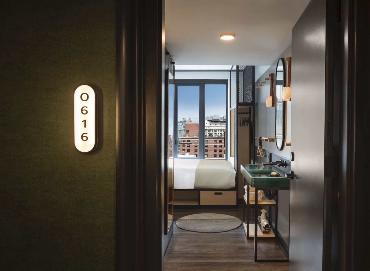 Bedroom Entry